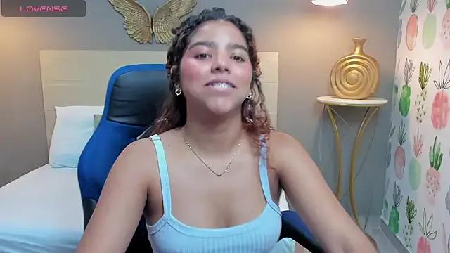 aurora_rodriguez on StripChat