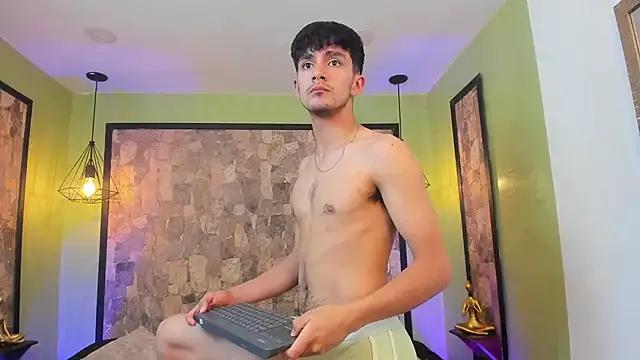 Axel_Draven on StripChat