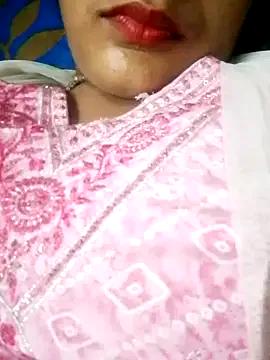 Babe_Doll04 on StripChat