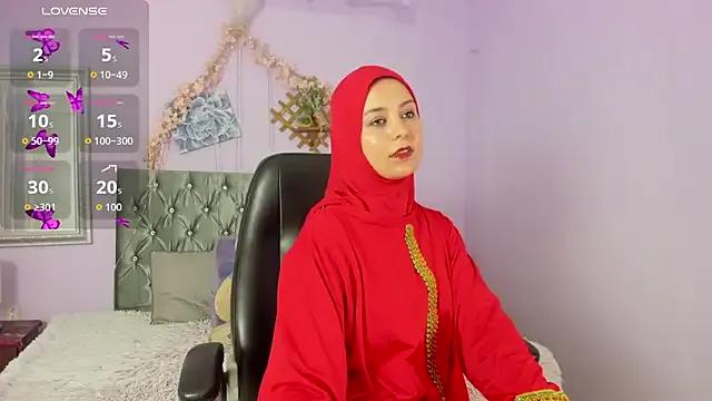 BadraSaadi on StripChat