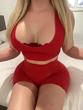 Barbieblondine on StripChat