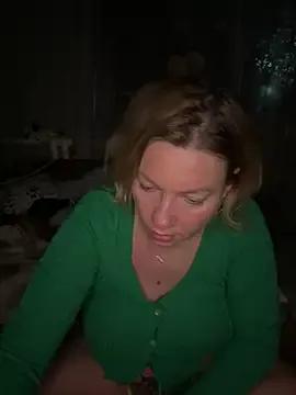 Barby_Kiss on StripChat