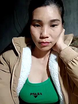 Bear_bear0 on StripChat