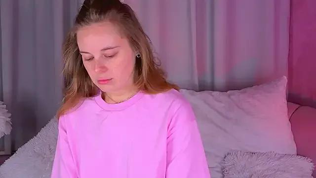 BeatriceEsmont on StripChat