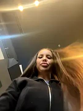 beautydiamond on StripChat