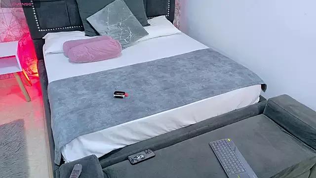 Becca_Grims on StripChat