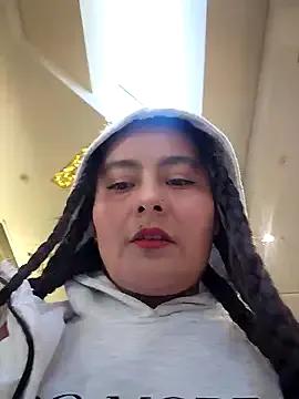 bellapaty on StripChat