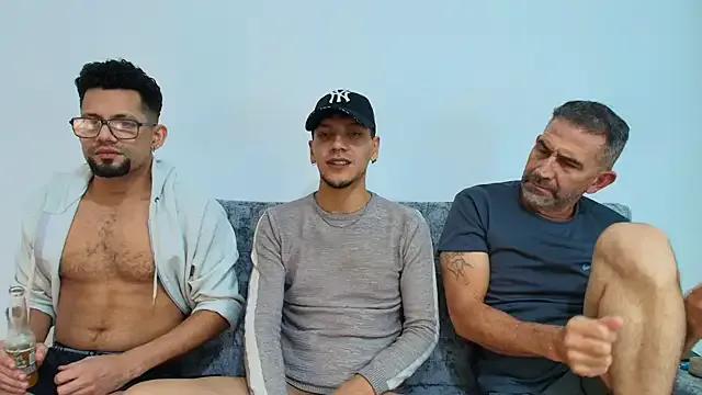 Benjamin_show on StripChat