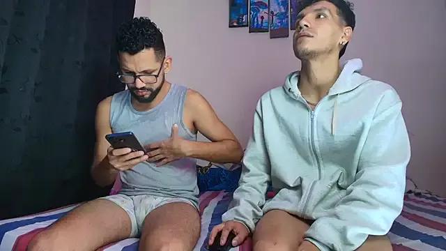 Benjamin_show on StripChat