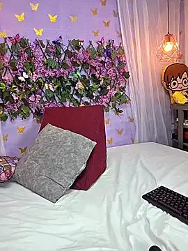 bigboobsrose1 on StripChat