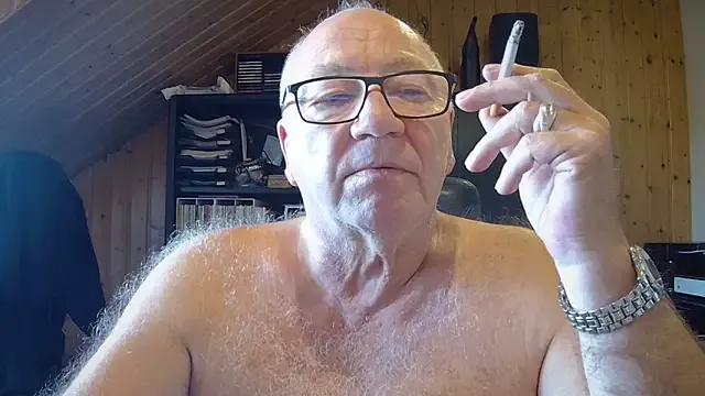 biggandybig on StripChat