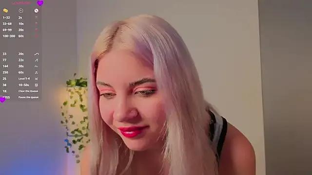 BlissBoardley on StripChat