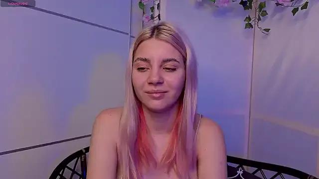 BlissBoardley on StripChat