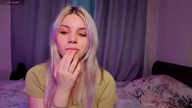 BlissBoardley — pinch your nipples