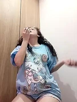 bluelen on StripChat