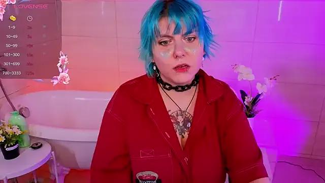 bluelunaray on StripChat