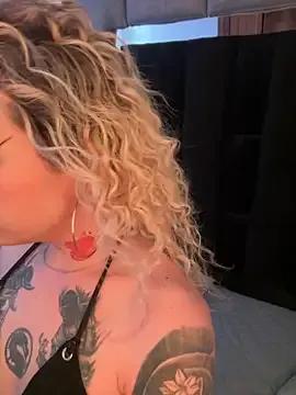 Bonnie_vega on StripChat