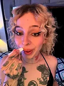 Bonnie_vega on StripChat