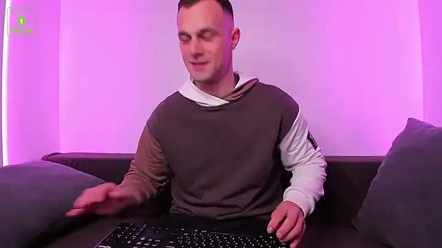 BrandonNorris on StripChat