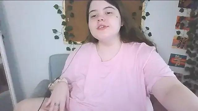 brattyprincessemma on StripChat