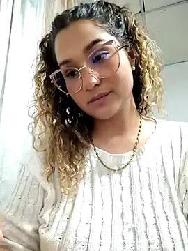 BrendaGirs on StripChat