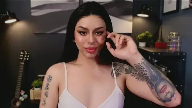 callmeLUNA on StripChat