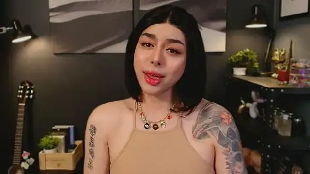 callmeLUNA on StripChat