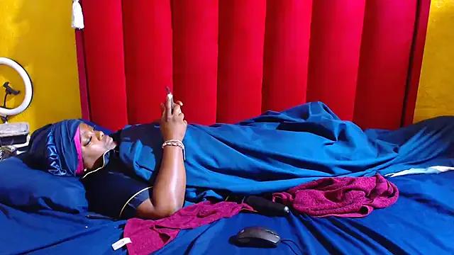 Candycrush2555 on StripChat