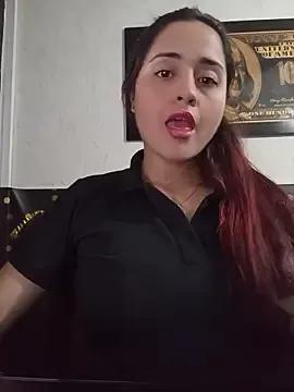 Candyfox___ on StripChat