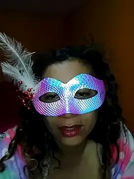 Canela_2020 on StripChat