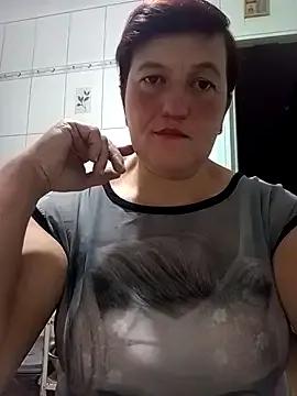 Caramellove8877 on StripChat