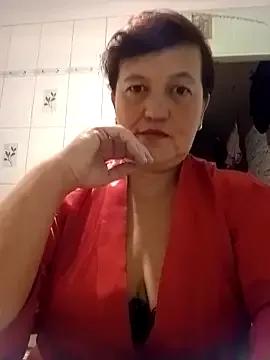 Caramellove8877 on StripChat