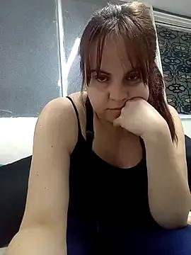 CARITOMIO on StripChat