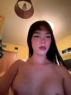 Carlita_cute on StripChat