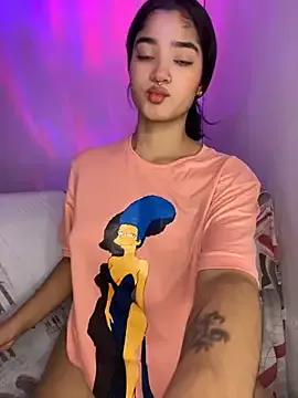 charlotte_9999 on StripChat