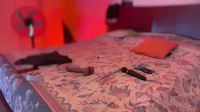 charlyroseblossom on StripChat