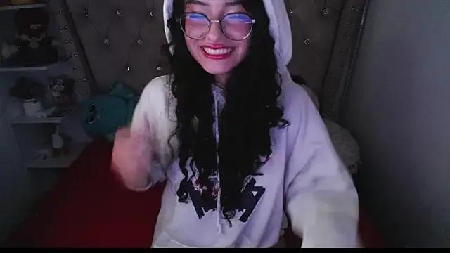 CherieCurl on StripChat