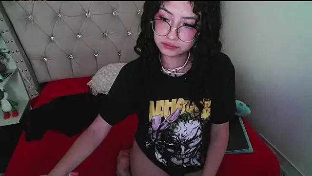 CherieCurl on StripChat