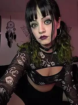 CherryHeart69 on StripChat
