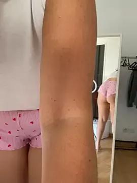 Chloe-taa on StripChat