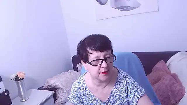 ChristaRose on StripChat