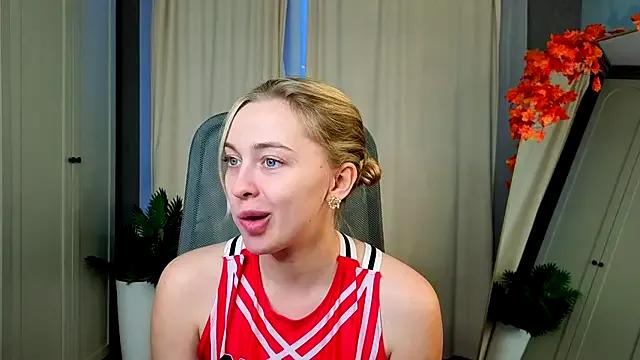 christie_luv on StripChat