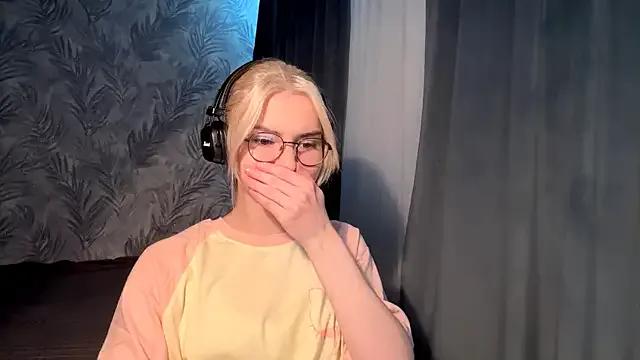 Cindi_Jacobs on StripChat