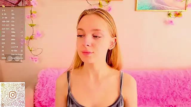 CindyGreen on StripChat