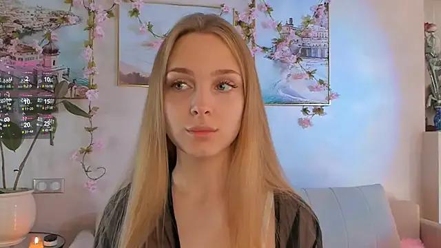 CindyGreen on StripChat