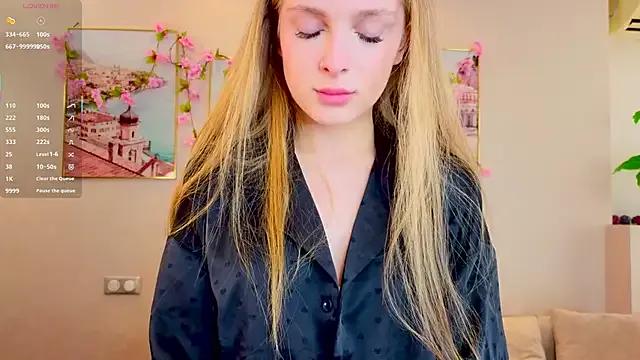 CindyGreen on StripChat