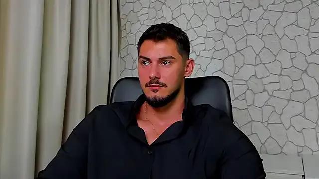 ClintMasters on StripChat