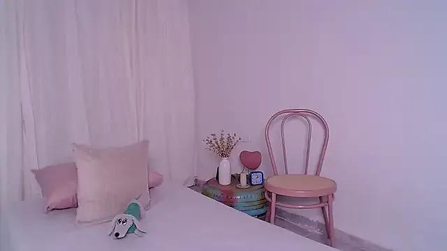 CoralReyes_IH on StripChat