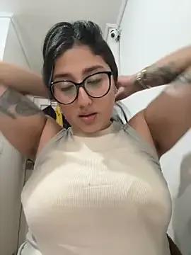 croftsmila on StripChat