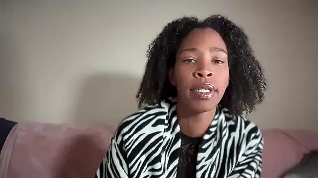 Cum2Charm on StripChat